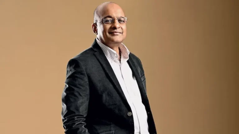 HDFC Bank CEO Faces FIR in Loan Dispute